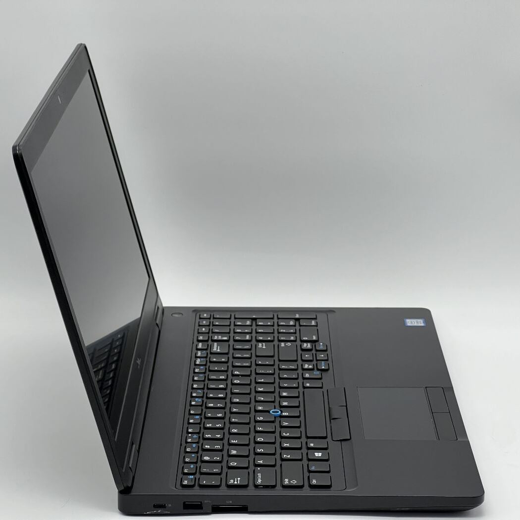 Ноутбук Dell Latitude 5590, i5-8350U, 16 GB, 240 GB, Intel UHD 620, 1920x1080, IPS [SH24121909] БУ